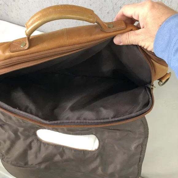 Samsonite Brown 18" Leather Laptop Bag Briefcase Mens Soft Case Satchel Work - Picture 8 of 16